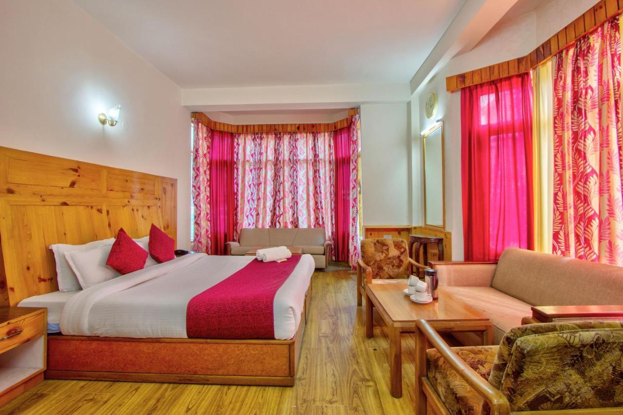 Hotel Royal Manali Exteriör bild
